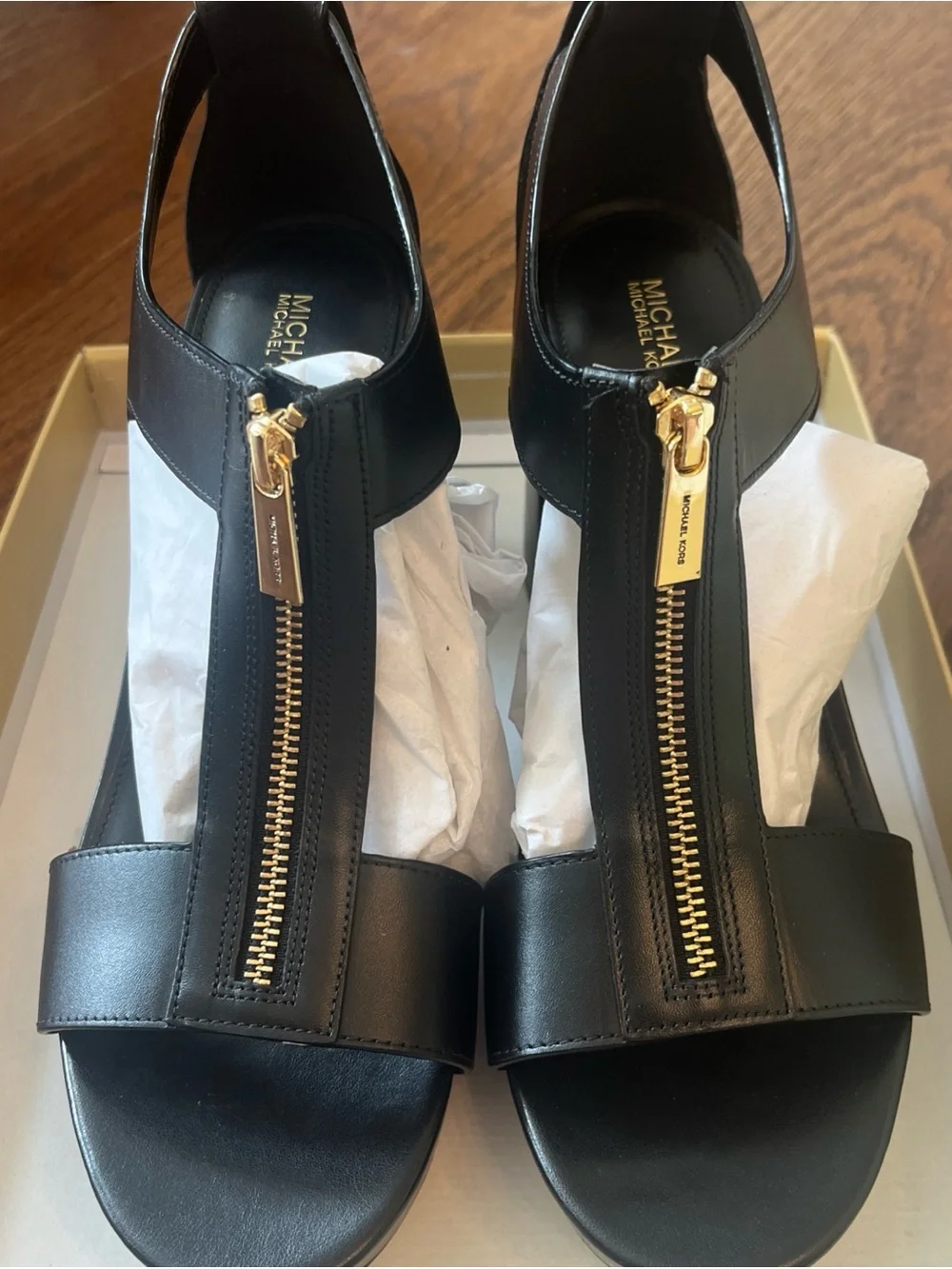 New Michael Kors Black Leather Block-Heel Zip Berkley Platform Sandal sz 11